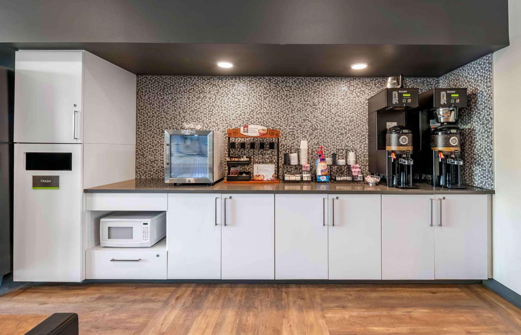 Extended Stay America Premier Suites - Providence - East Providence Εξωτερικό φωτογραφία